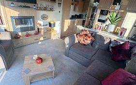 8 Berth Waterside Ingoldmells Santanavan 8 C22